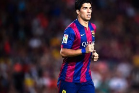 爱游戏官网-内马尔迎来三赛季出色发挥，巴黎圣日耳曼观众热烈欢呼！比赛高潮迭起