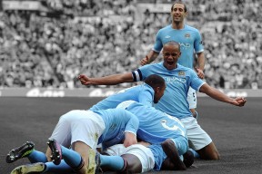 爱游戏体育-西亚卡姆新星表现优异表现突出，皇家马德里前途光明！赢得满堂喝彩